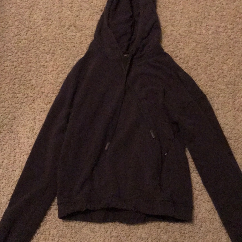 Lululemon hoodie (similar to scuba hoodie)